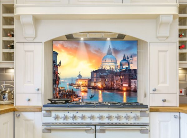 Venice Italy Artwork 5/32″ Glass Backsplash