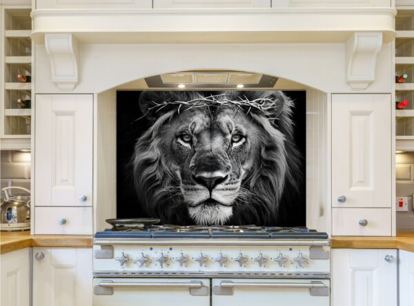 Close-Up Of Lion_s Face With Intense Gaze And Thorns - Image 7